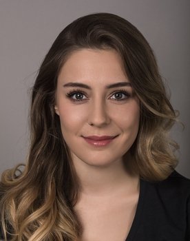 Ege Kökenli as 