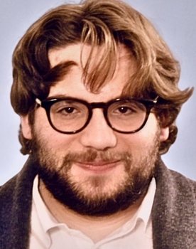 Vanzie Meyer as Kiran