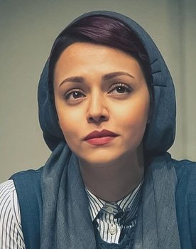 Sogol Khaligh as Tina