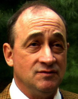 Todd Susman as Aaron Slinker