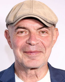 Alexander Gruszynski as Himself