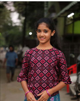 Diviyadharshini as Madhumitha