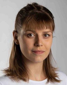 Andrea Hodíková as 