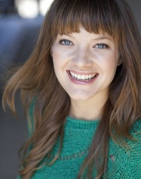 Kristin Slaysman as Erica