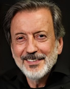 İsmet Üstekin