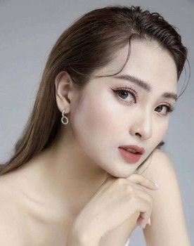 Huyền Trang Mù Tạt