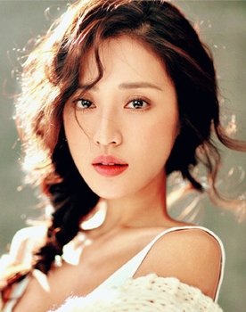 Peng Bo as 