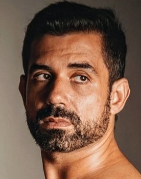 Felipe Bandeira as Albert