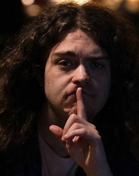 Leandro Coppola as Remy (Voice)