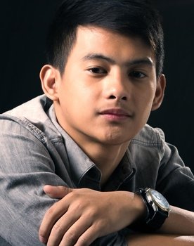 Vince Rillon as Lucas