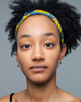 Mar Bandeira as Marília