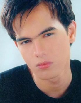 Ajit Hardasani as Robin