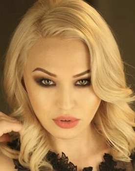 Dina Jakob