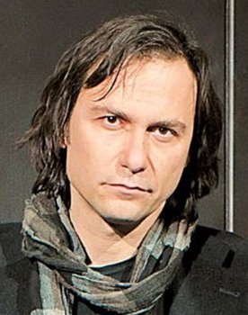 Dimitris Alexandris as Errikos