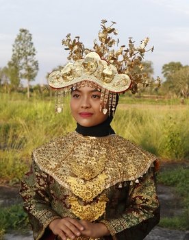 Riski Tamara as Siti Rafeah
