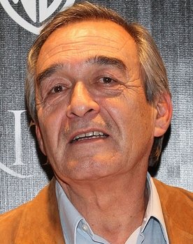 Fernando Becerril as Sendejas