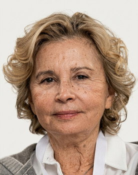 Nazli Ilicak as Self