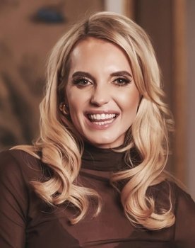 Leandie du Randt as Melanie