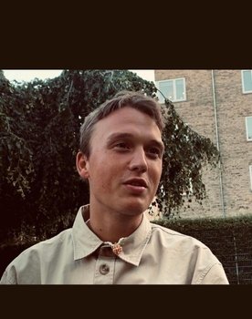 Carl Ranfelt as Carl