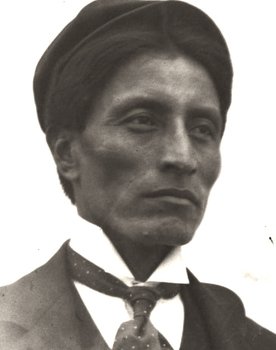 Chief Yellow Robe as Chetoga, tribe leader