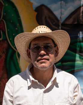 Emiliano Sierra Guerrero as Leonides