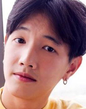 Adisorn Rungwongsa as Per