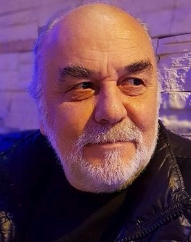 Sait Genay as Şefkat