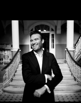 Boian Videnoff as Conductor