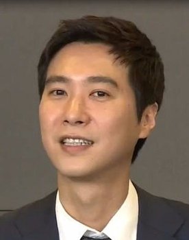 Ko Ji-yong as Dae-gon