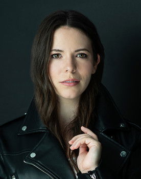 Chloe Crawford as Saturn