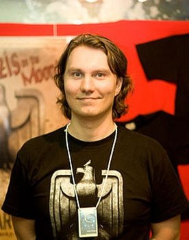 Samuli Torssonen as Captain Pirk (voice)