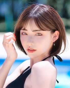 深田咏美