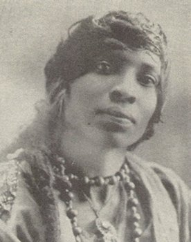 Madame Sul-Te-Wan as Bit Role