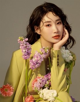 Shuang Zhao as 桃夭 Tao Yao (voice)