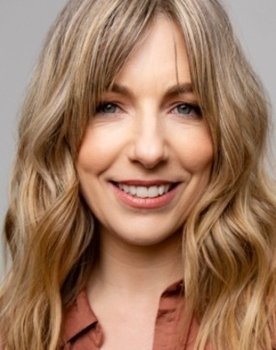 Krisztina Koltai as Marta