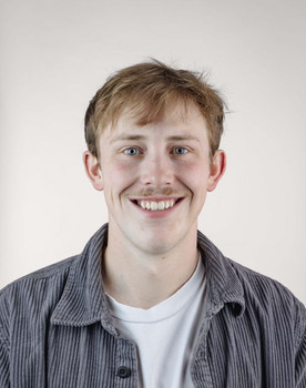 Dylan Erlebach as Todd