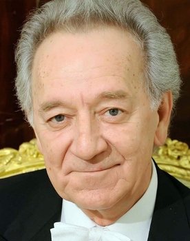 Yuri Temirkanov as Protagonist