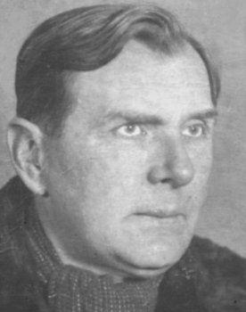 Béla Lévay as 