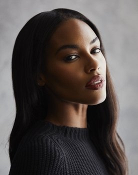 Sharam Diniz as Nadir Contreiras