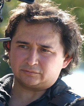Radik Askarov as Lyonya