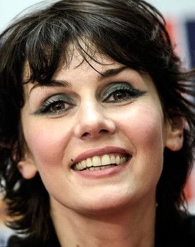 Emma Shapplin as self