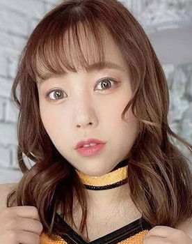 Rina Amikura as Rina Amikura