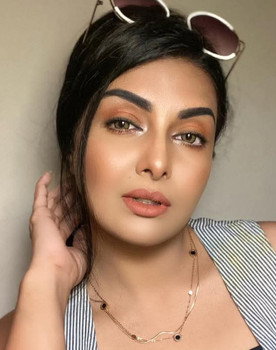 Ayesha salma mukti
