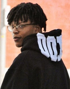 Jaden Reed as Oscar Hale