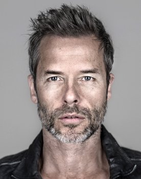 Guy Pearce as Dr. Bryce Latham