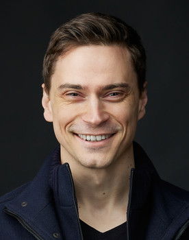 Emile Tredoux as Corporal du Toit