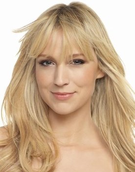 Beth Riesgraf