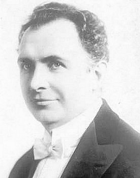 George Periolat as Edward Craig