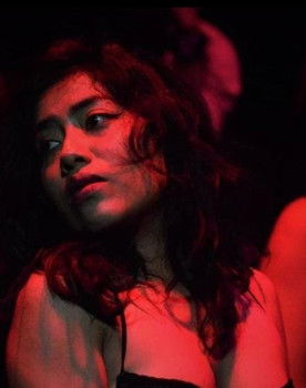 Olimpia Paredes as Elena