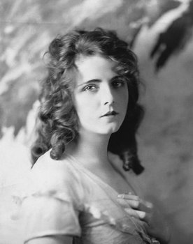Olive Thomas as Kitty McCarthy